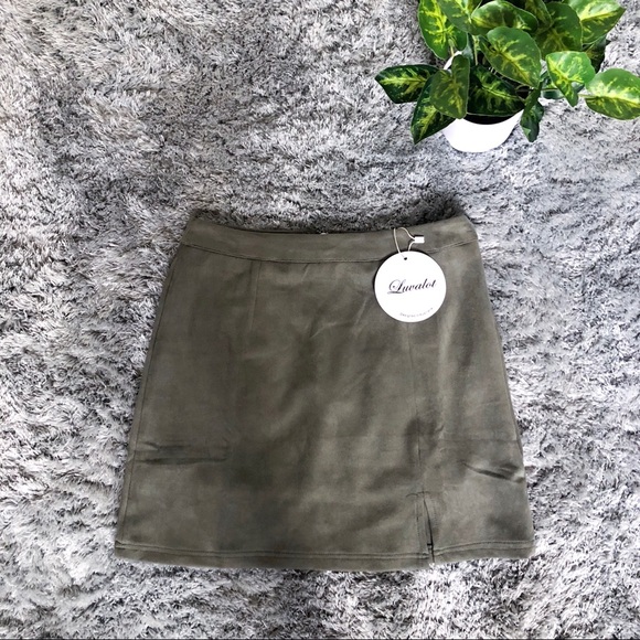 Hello Molly Dresses & Skirts - Hello Molly Green Mini Skirt Faux Suede Small